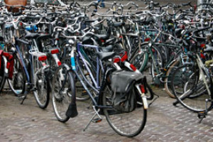 Zorgen Fietsersbond over stalling van fietsen bij CS