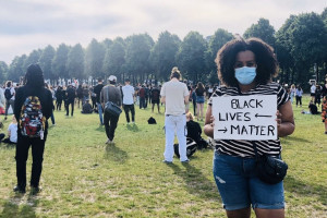 Mikal Blogt: Een krachtig en vredig protest tegen racisme