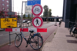 Fietsers moeten kunnen fietsen op Rijswijkseplein
